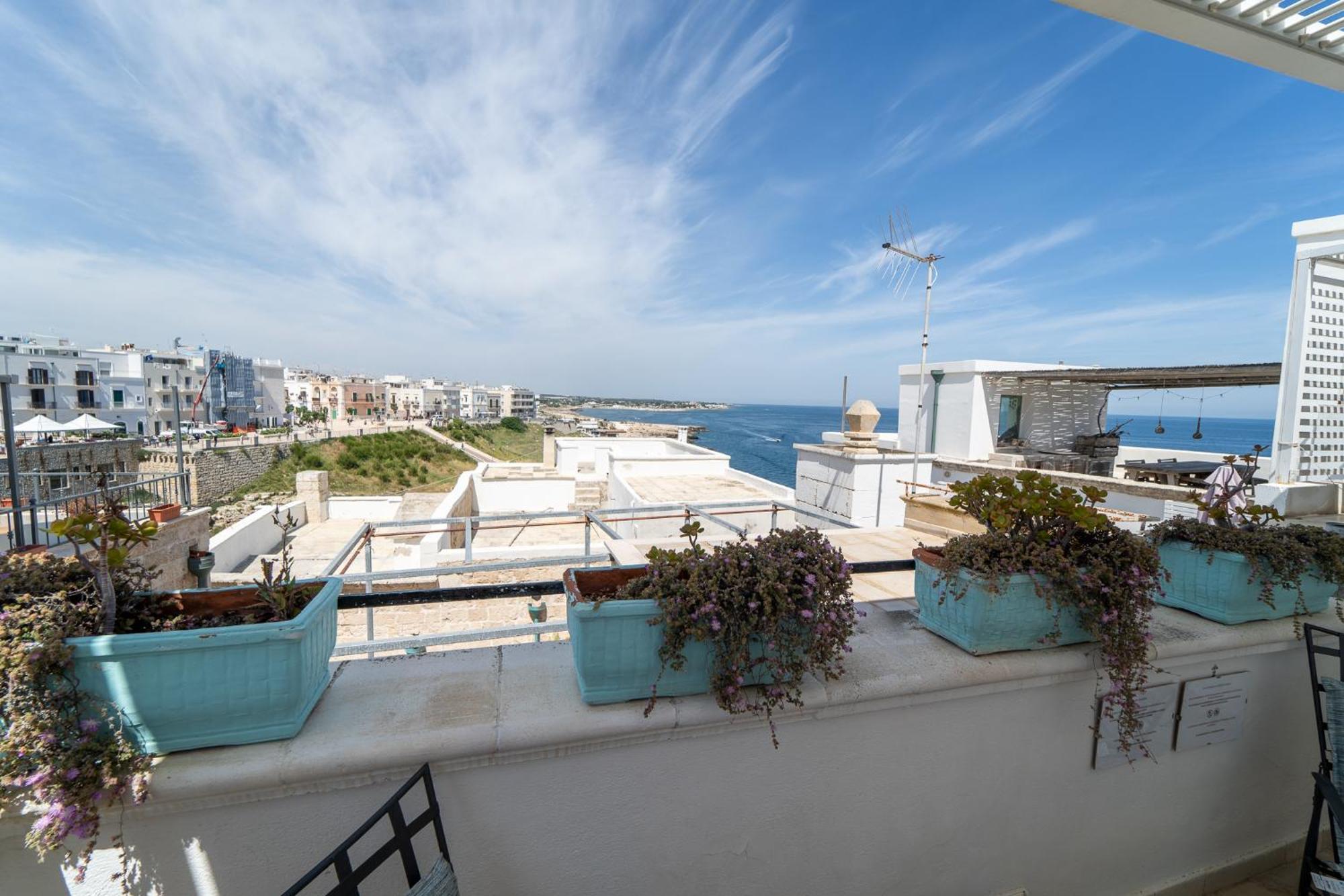 A Mare Appartamento, Via Porto 69 Polignano a Mare Exterior foto